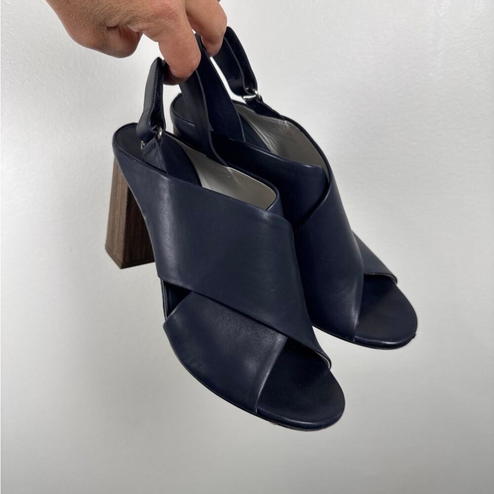 Vince Leather Crisscross Slingback Block Heel Leather Sandals Navy Size 7.5M